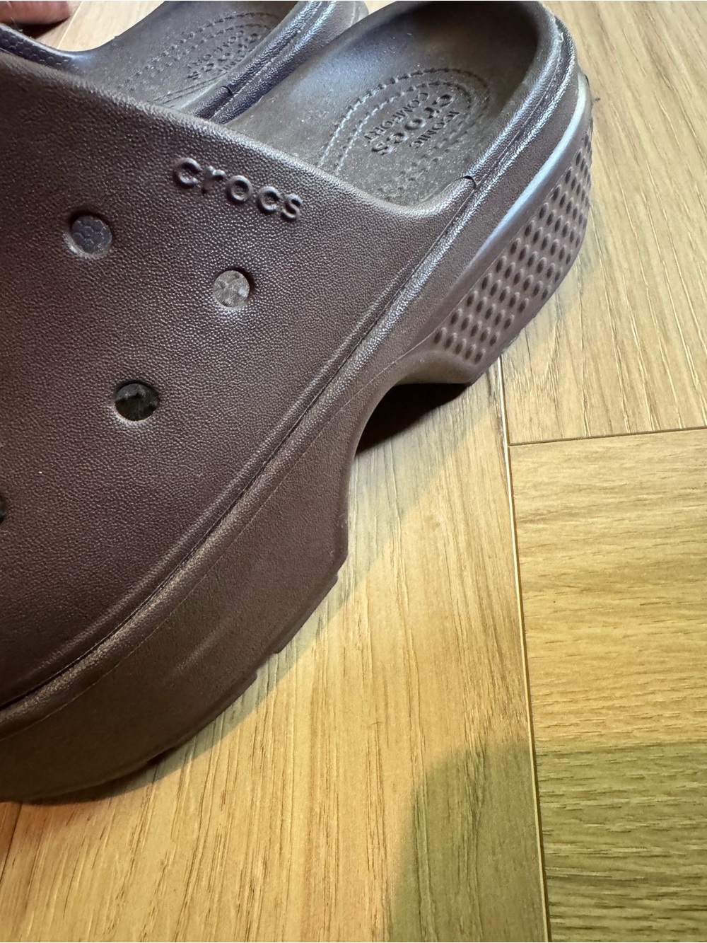 Women’s Dark Purple Crocs Platform Clog Mules - Slip-On Comfort - Picture 3 of 4
